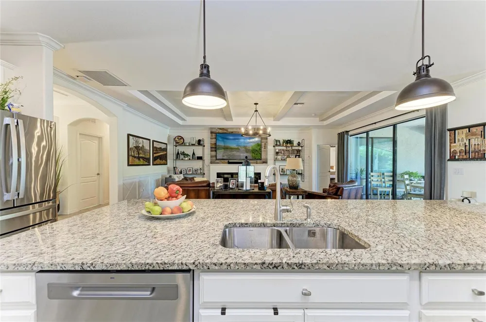 17009 POLO TRAIL Bradenton, FL 34211