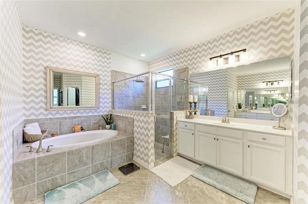 17009 POLO TRAIL Bradenton, FL 34211