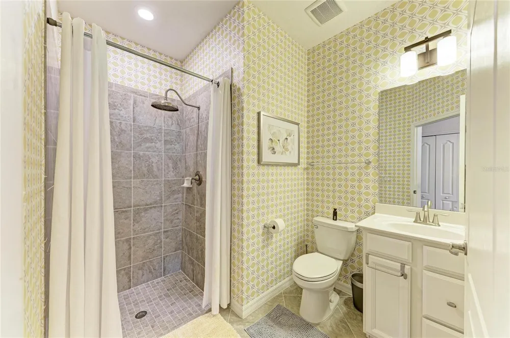 17009 POLO TRAIL Bradenton, FL 34211