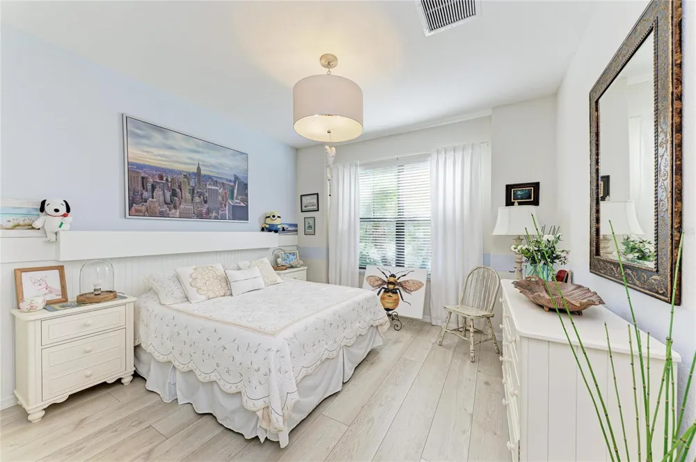 17009 POLO TRAIL Bradenton, FL 34211