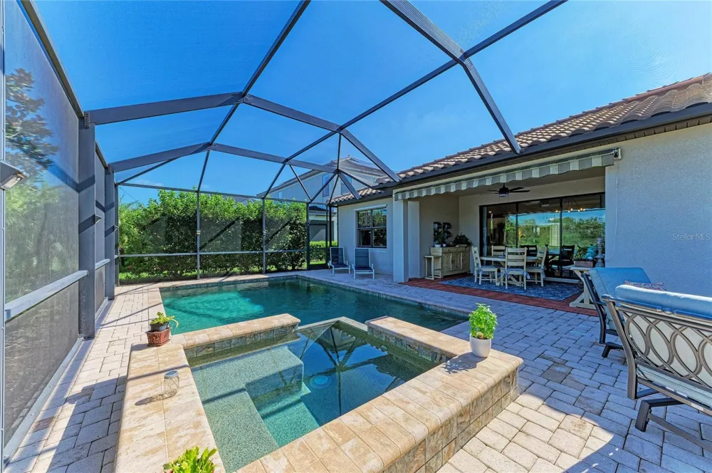 17009 POLO TRAIL Bradenton, FL 34211