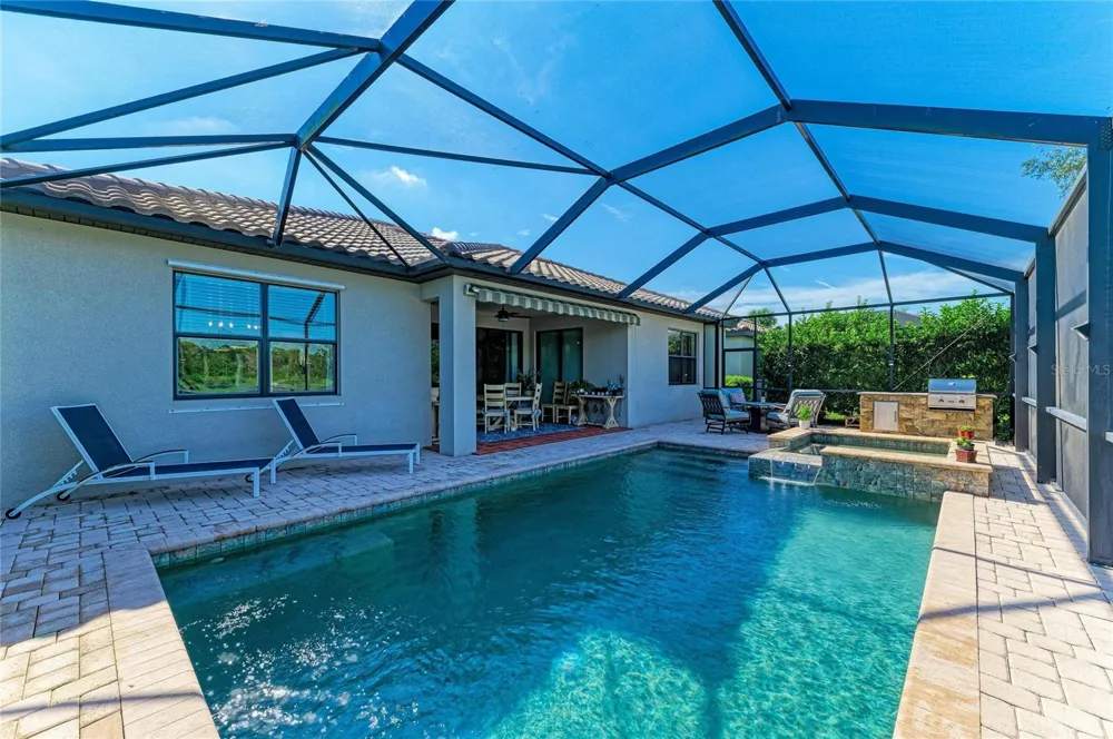 17009 POLO TRAIL Bradenton, FL 34211