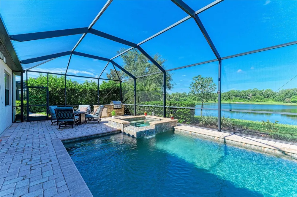 17009 POLO TRAIL Bradenton, FL 34211