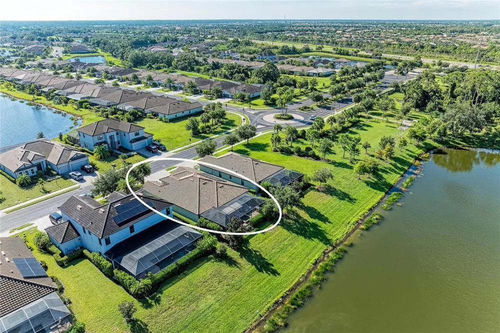 17009 POLO TRAIL Bradenton, FL 34211