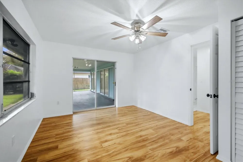 125 MIMOSA DRIVE Sarasota, FL 34232