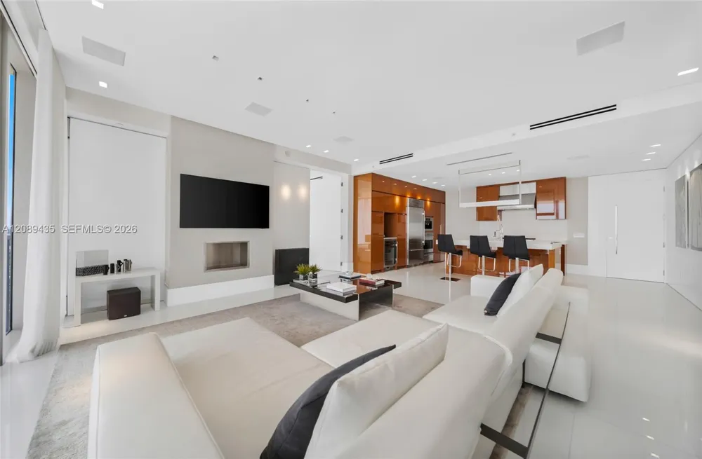 9701 Collins Ave #1405S Bal Harbour, FL 33154