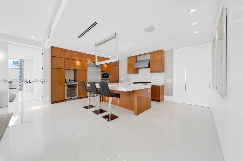 9701 Collins Ave #1405S Bal Harbour, FL 33154