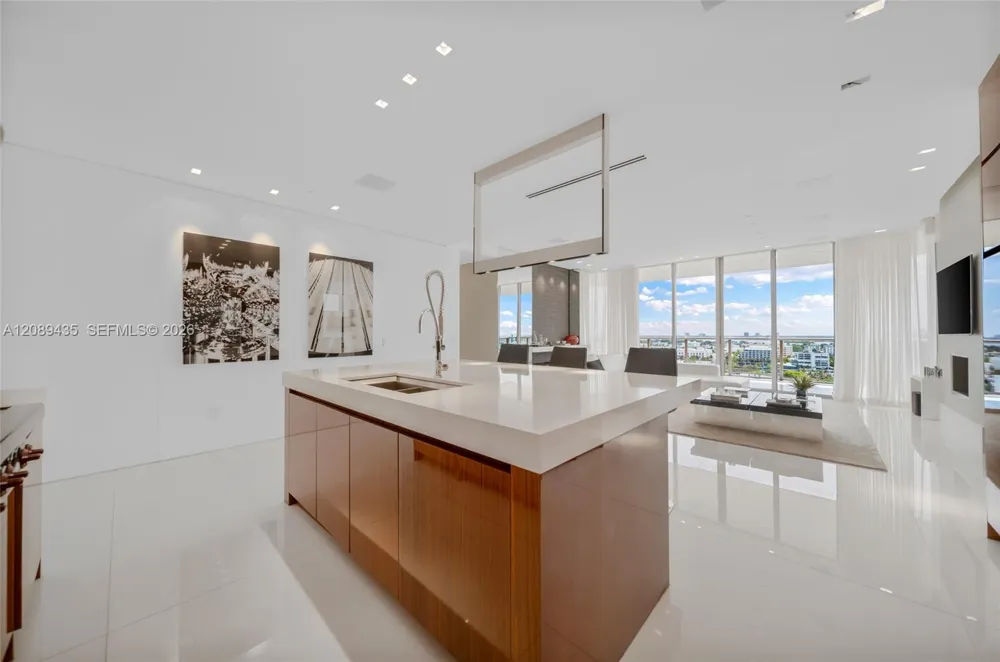 9701 Collins Ave #1405S Bal Harbour, FL 33154