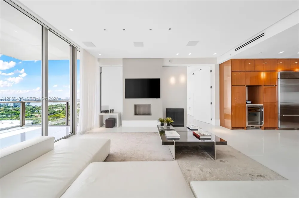 9701 Collins Ave #1405S Bal Harbour, FL 33154