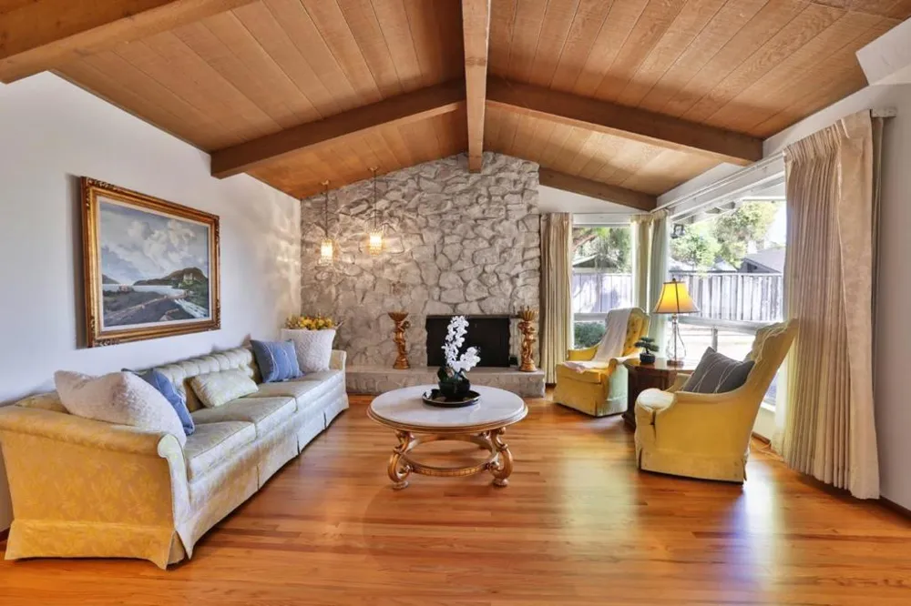 1437 Robsheal Drive San Jose, CA 95125