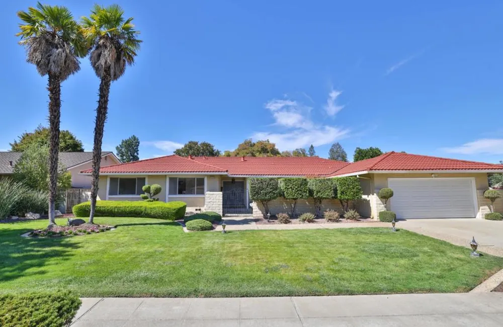 1437 Robsheal Drive San Jose, CA 95125