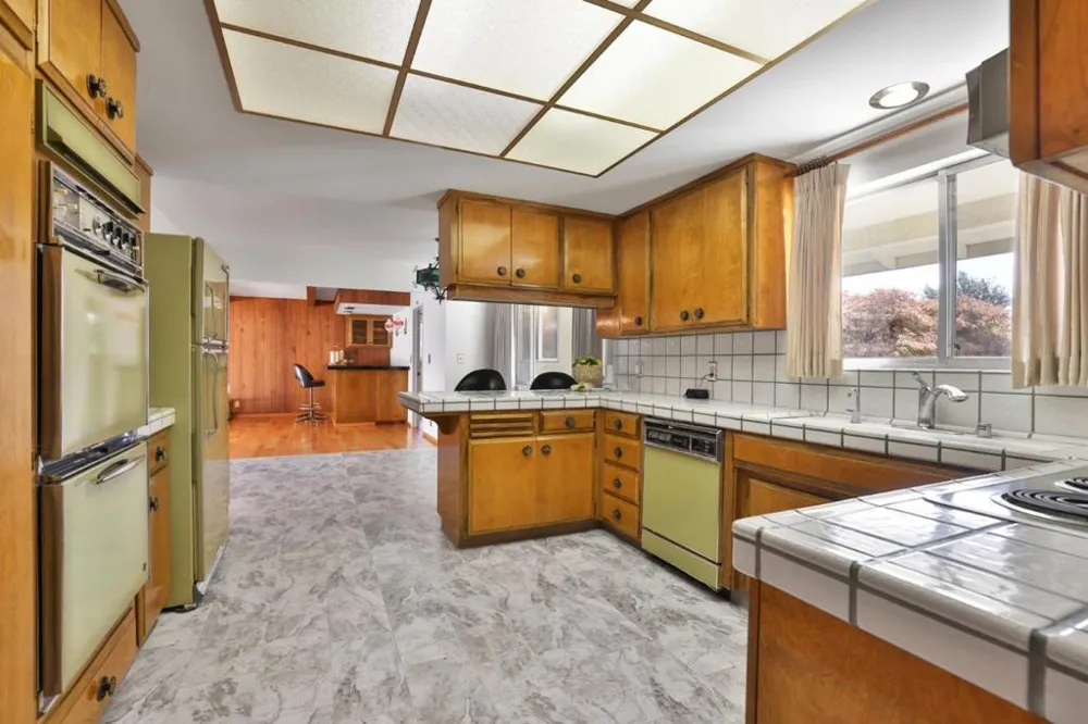1437 Robsheal Drive San Jose, CA 95125