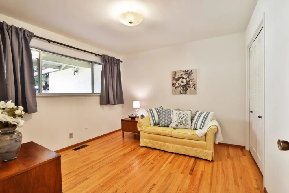 1437 Robsheal Drive San Jose, CA 95125