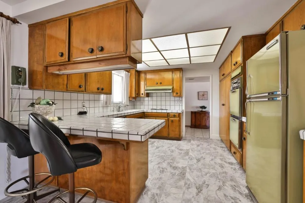 1437 Robsheal Drive San Jose, CA 95125