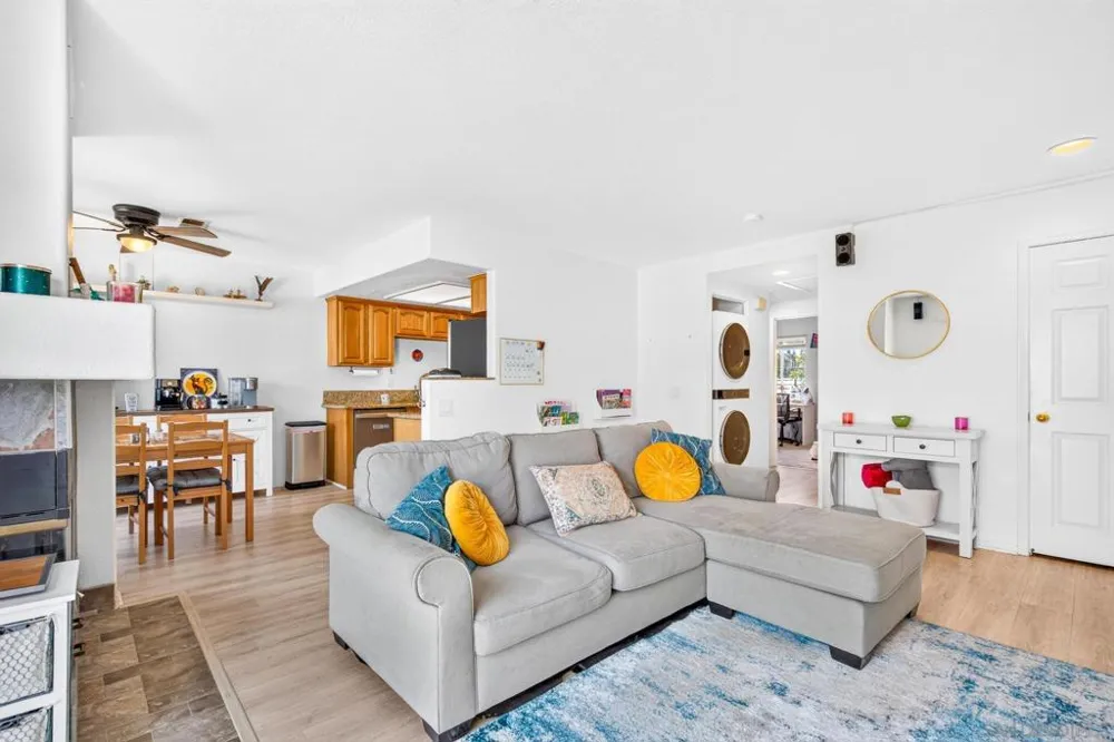 13945 Midland Road Poway, CA 92064