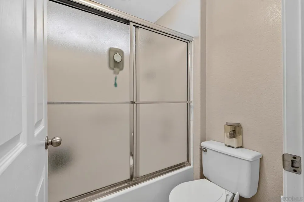 13945 Midland Road Poway, CA 92064