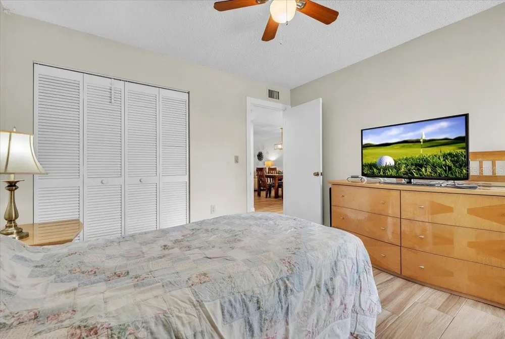 5209 WEDGEWOOD LANE #17 Sarasota, FL 34235