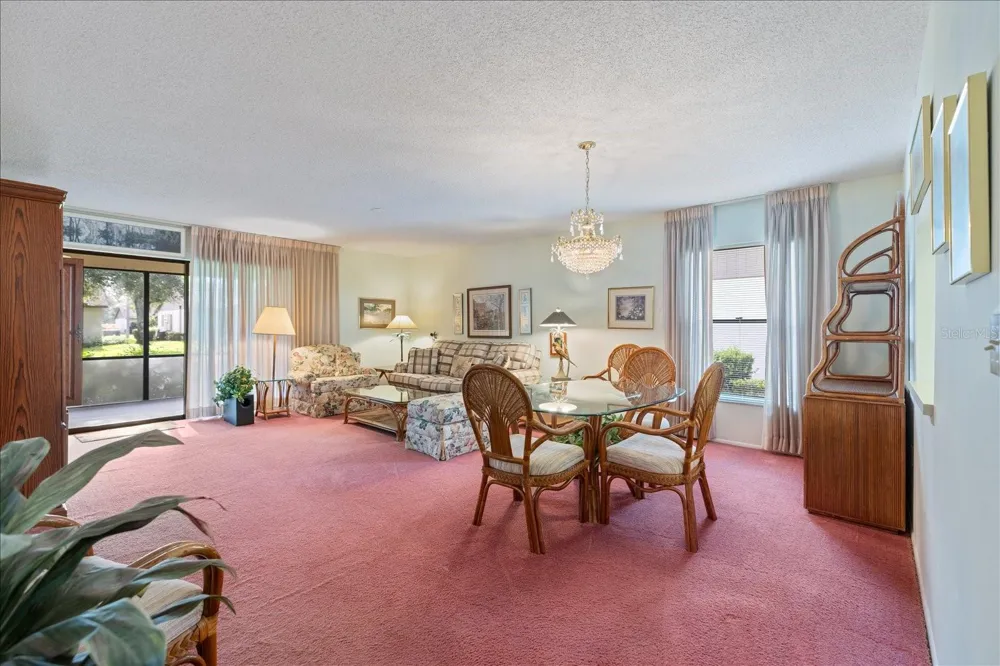 462 OAK HILL CIRCLE #5 Sarasota, FL 34232