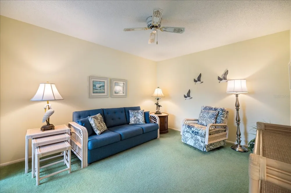 462 OAK HILL CIRCLE #5 Sarasota, FL 34232