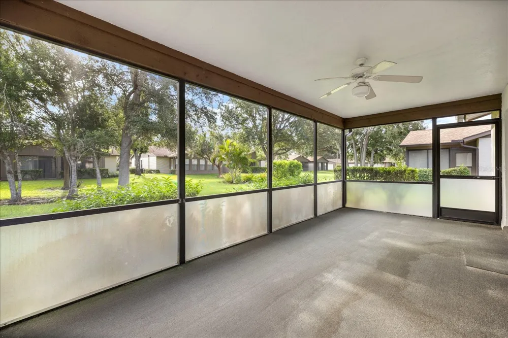 462 OAK HILL CIRCLE #5 Sarasota, FL 34232
