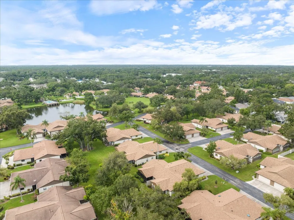 462 OAK HILL CIRCLE #5 Sarasota, FL 34232