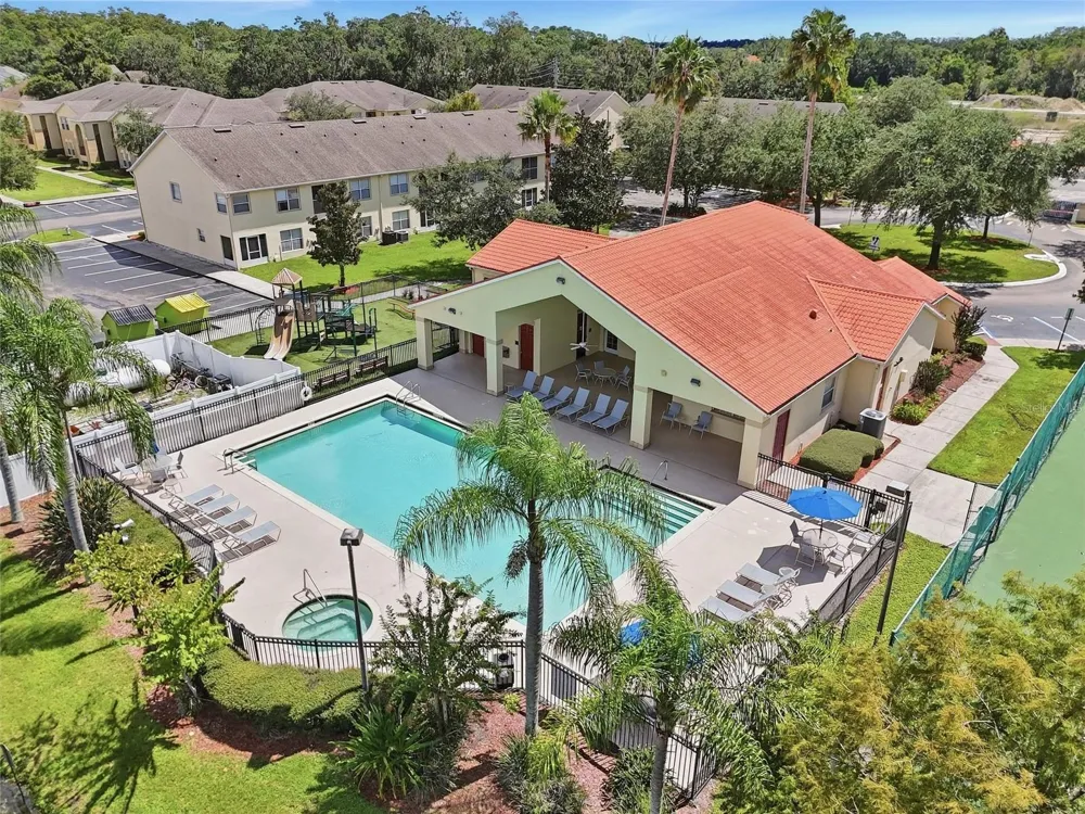 2718 CLUB CORTILE CIRCLE #B Kissimmee, FL 34746