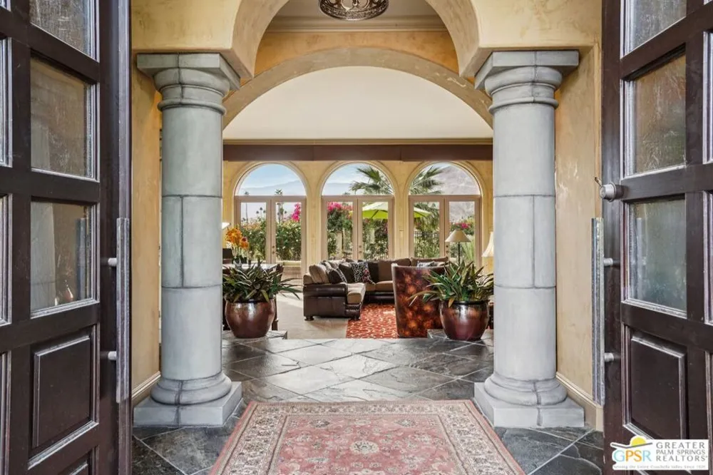 20 Clancy Lane Rancho Mirage, CA 92270