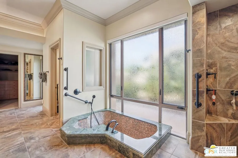 20 Clancy Lane Rancho Mirage, CA 92270