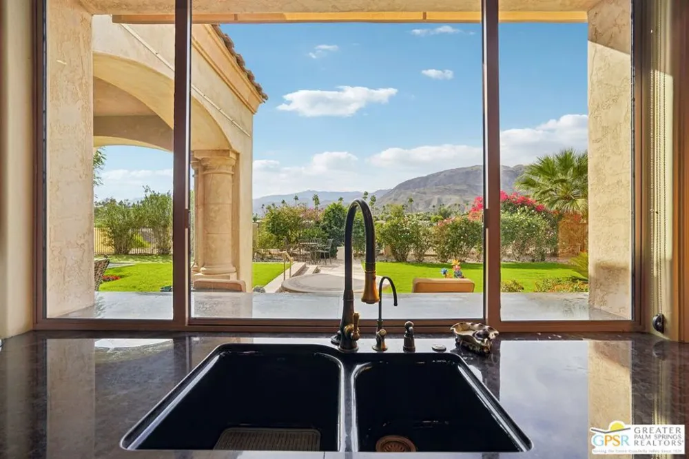 20 Clancy Lane Rancho Mirage, CA 92270