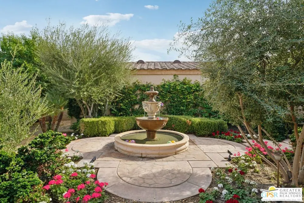 20 Clancy Lane Rancho Mirage, CA 92270