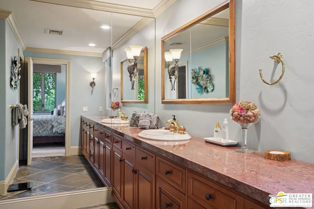 20 Clancy Lane Rancho Mirage, CA 92270