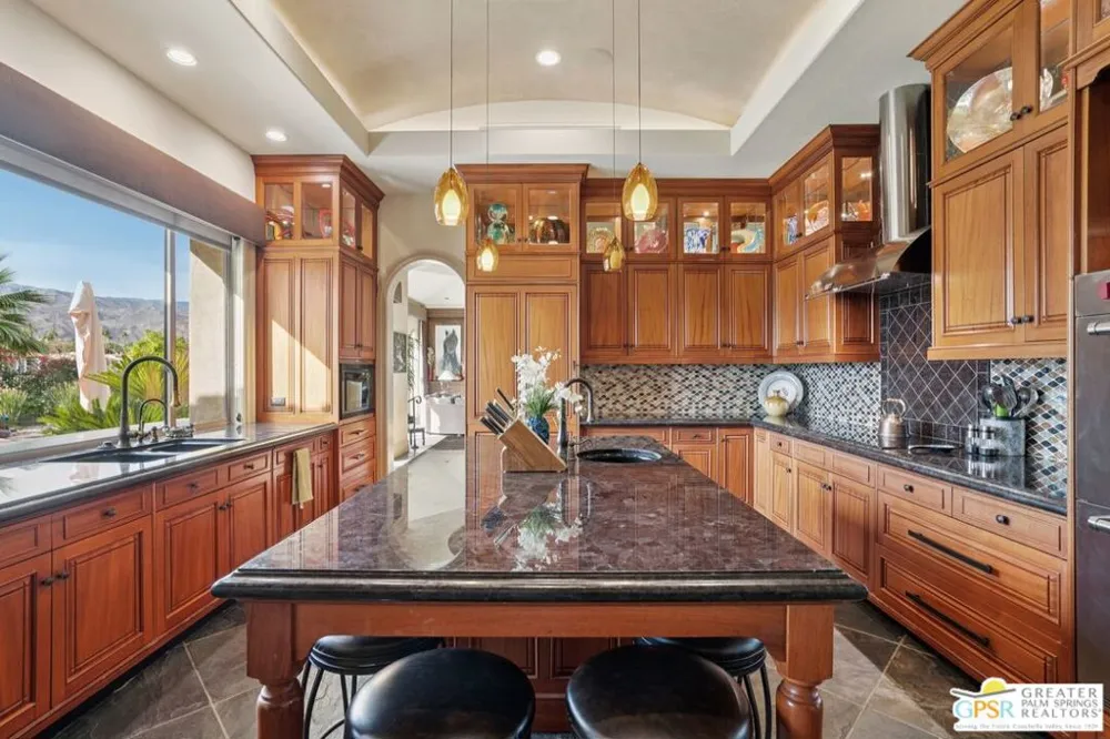 20 Clancy Lane Rancho Mirage, CA 92270