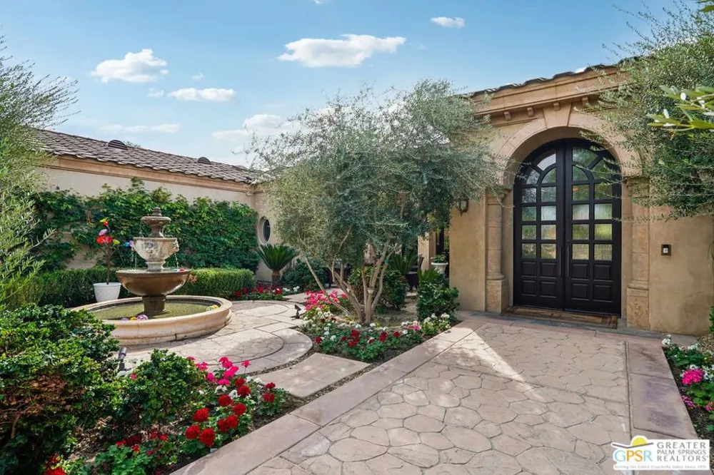 20 Clancy Lane Rancho Mirage, CA 92270