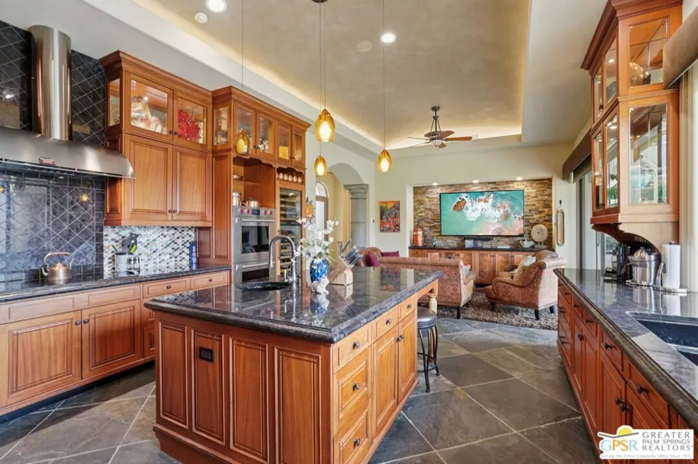 20 Clancy Lane Rancho Mirage, CA 92270