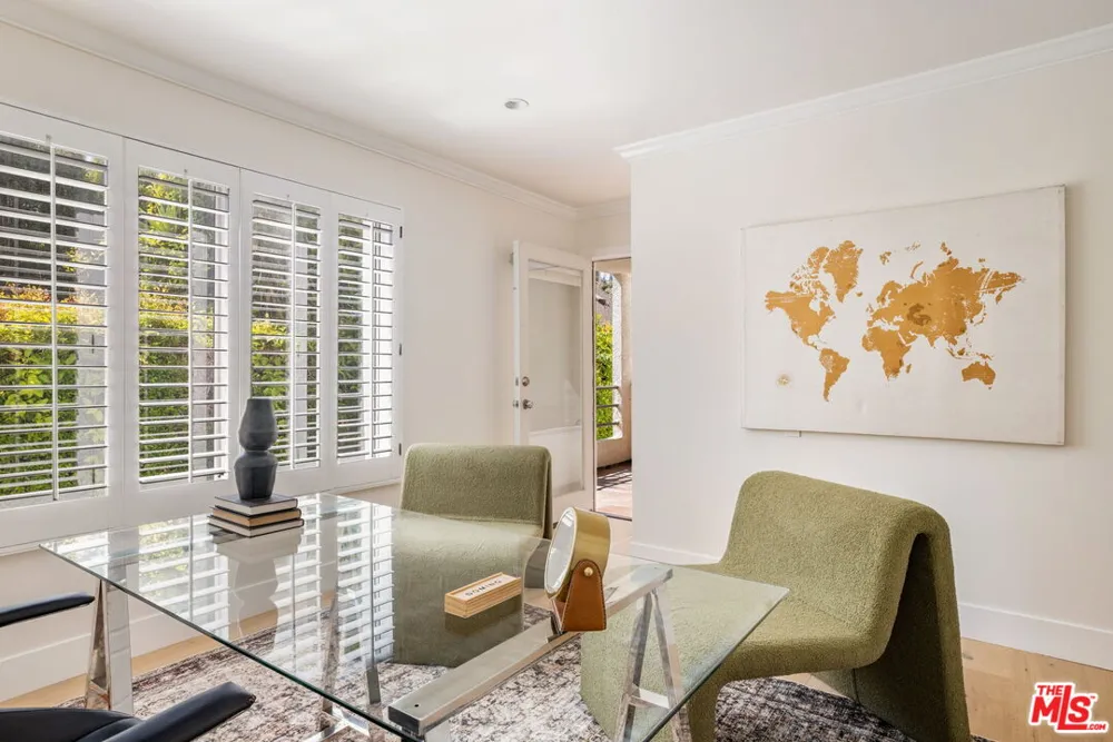 967 Hammond Street West Hollywood, CA 90069