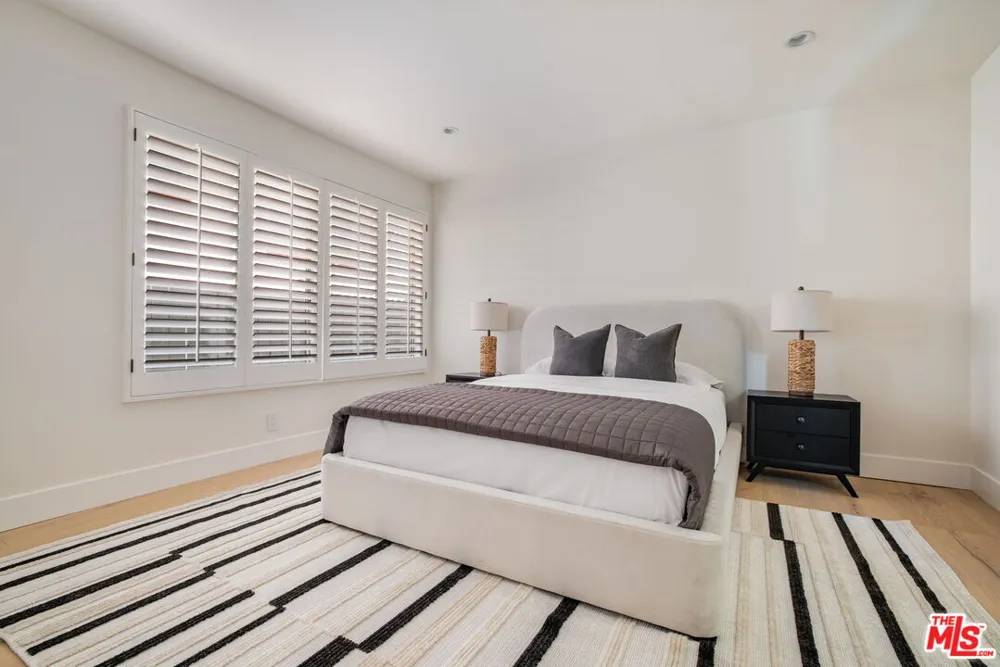 967 Hammond Street West Hollywood, CA 90069