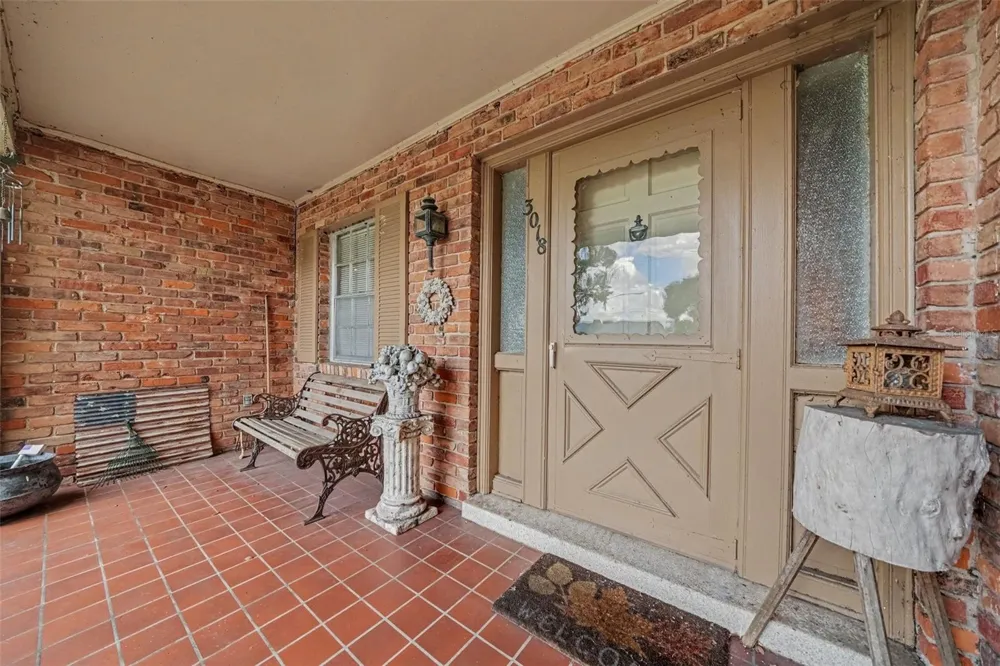 3018 CULLEN LAKE SHORE DRIVE Belle Isle, FL 32812