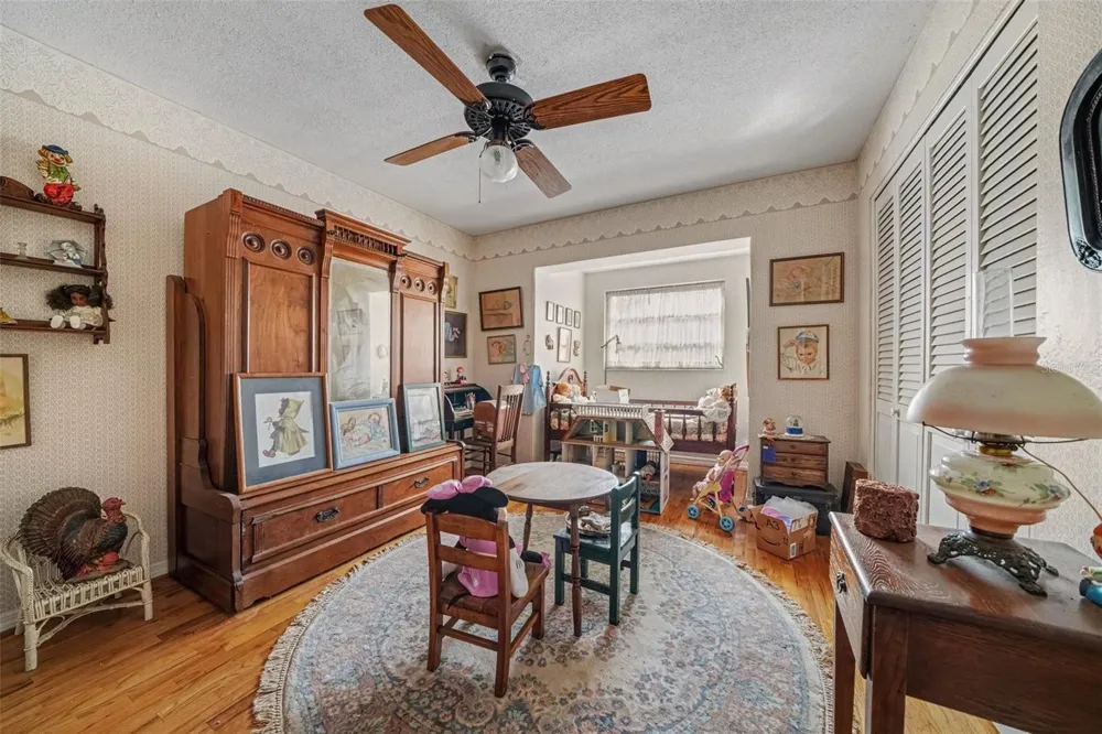 3018 CULLEN LAKE SHORE DRIVE Belle Isle, FL 32812