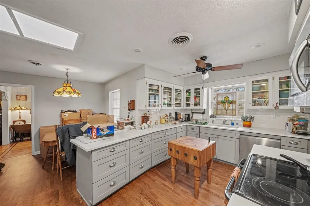 3018 CULLEN LAKE SHORE DRIVE Belle Isle, FL 32812