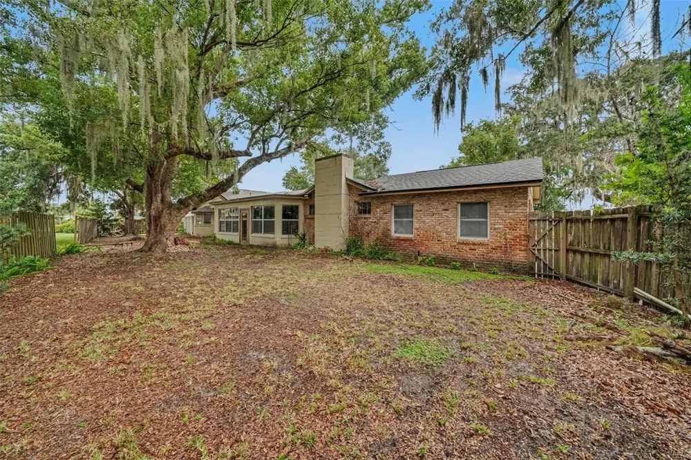 3018 CULLEN LAKE SHORE DRIVE Belle Isle, FL 32812