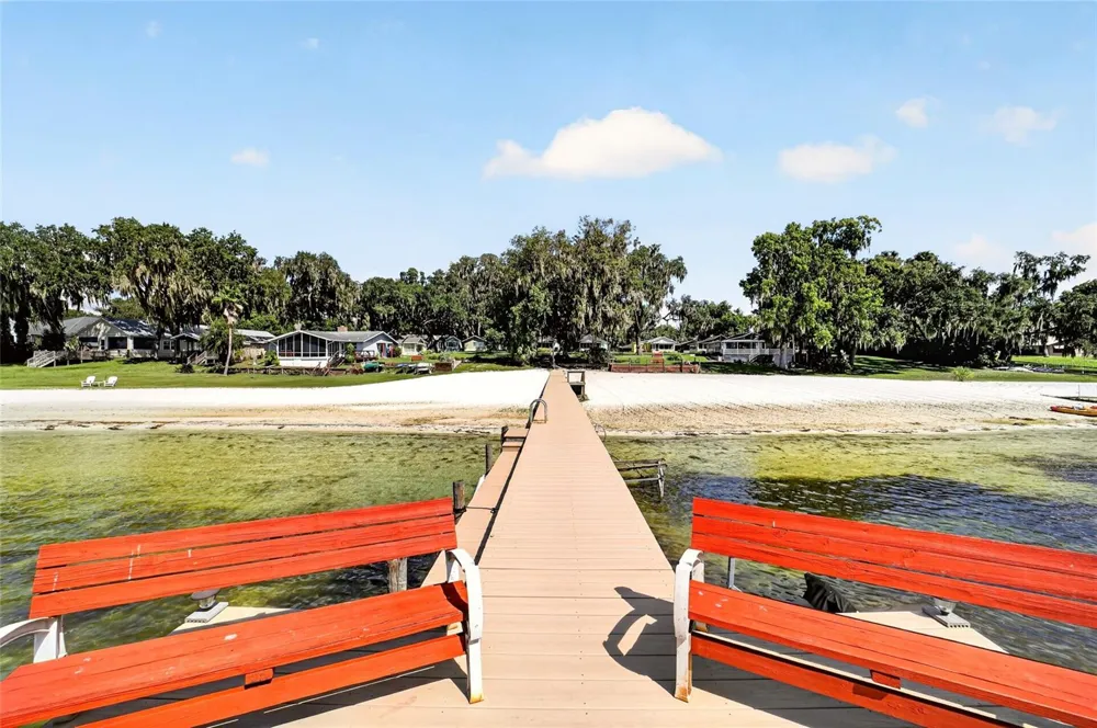 13122 E HIGHWAY 25 #14 Ocklawaha, FL 32179