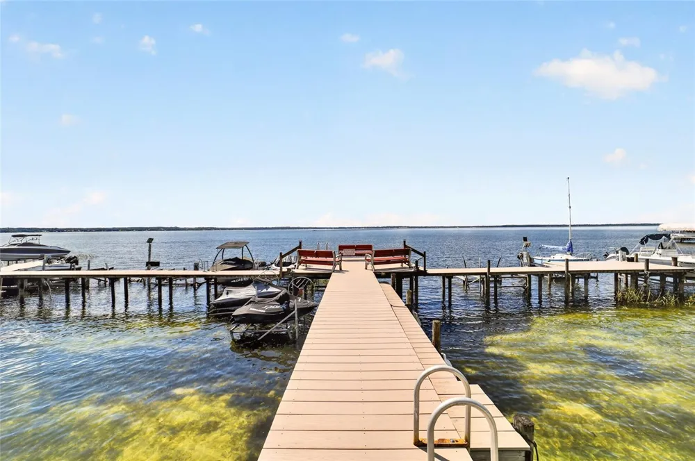 13122 E HIGHWAY 25 #14 Ocklawaha, FL 32179