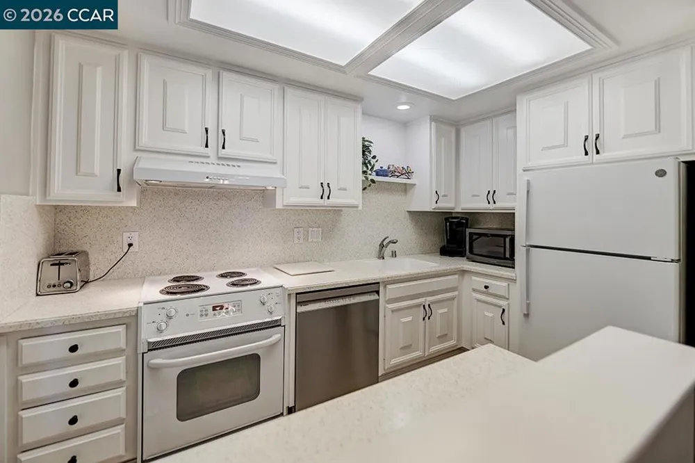 2716 Tice Creek #1 Walnut Creek, CA 94595