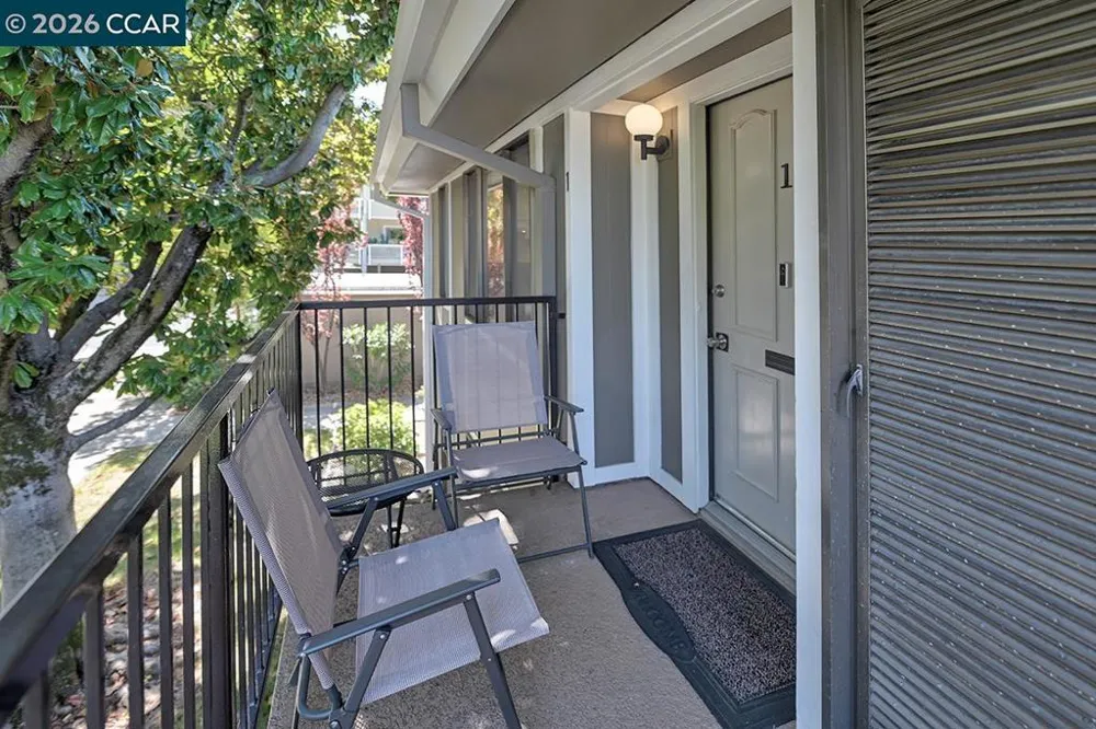 2716 Tice Creek #1 Walnut Creek, CA 94595