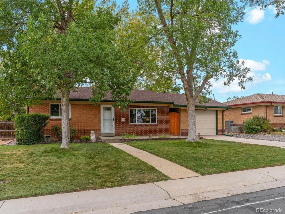 8621 Crescent Drive Westminster, CO 80031