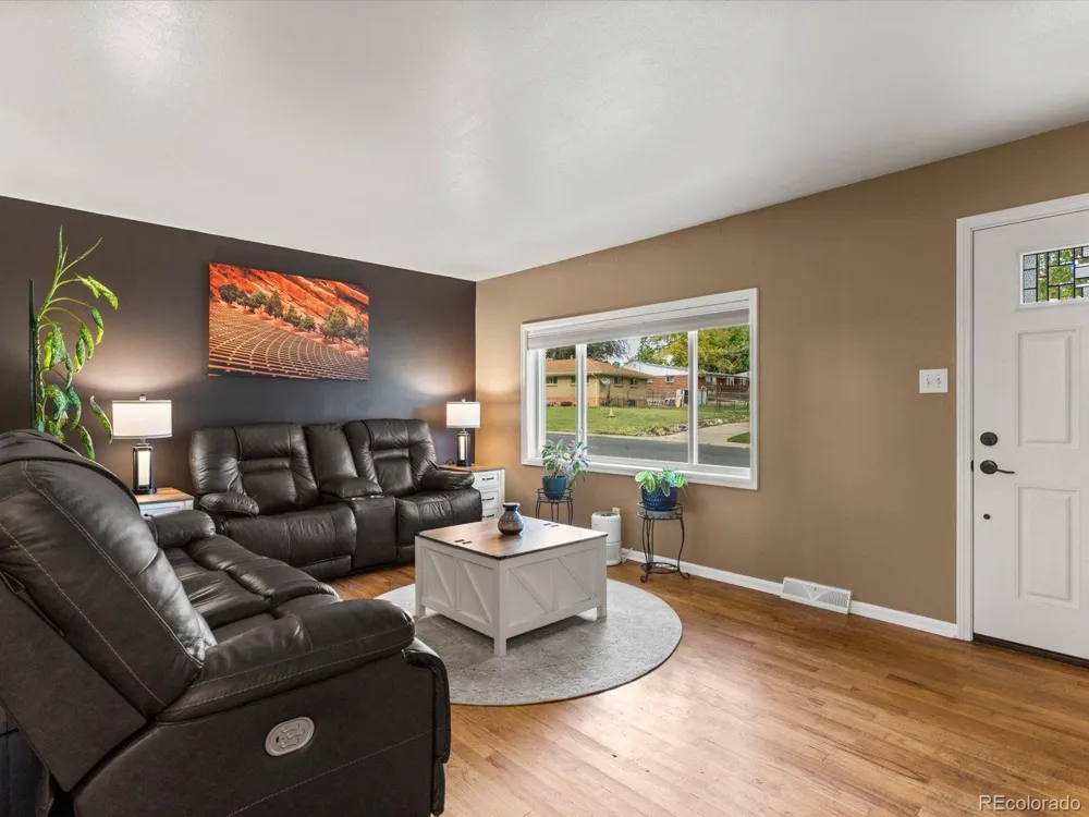 8621 Crescent Drive Westminster, CO 80031