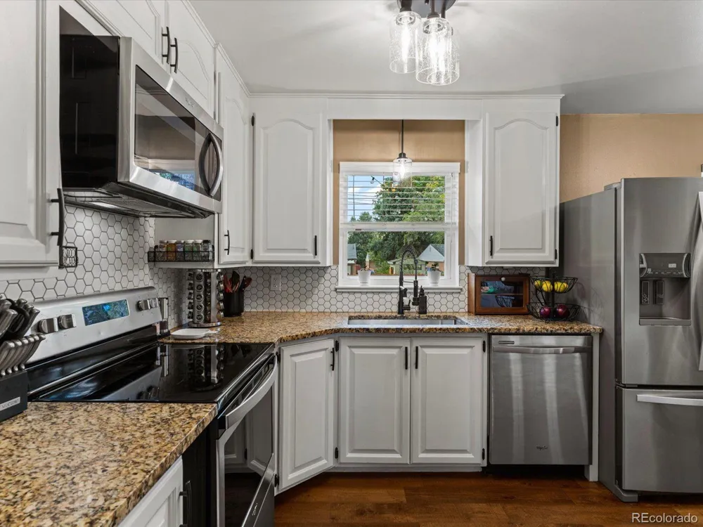 8621 Crescent Drive Westminster, CO 80031