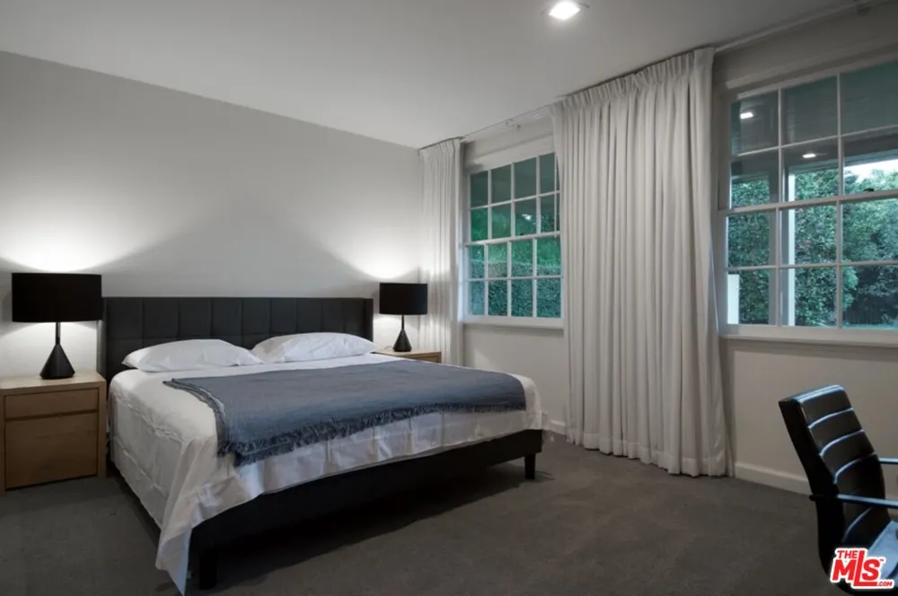 1121 Beverly Drive Beverly Hills, CA 90210