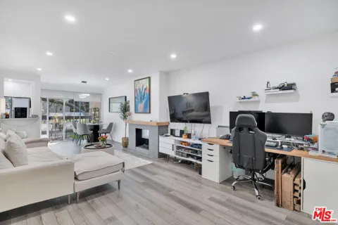 8106 Summertime Lane