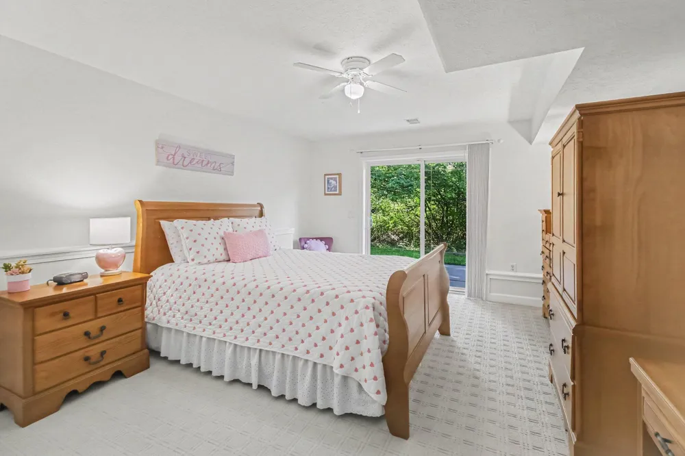 7145 Juniper Court Spring Lake, MI 49456